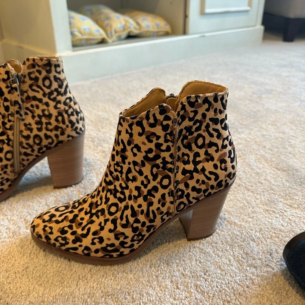 Maurice’s Tan and Black Leopard Print Boots - Picture 3 of 8